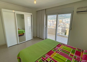 Просторный пентхаус в районе Махмутлар 