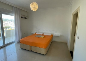 Просторный пентхаус в районе Махмутлар 