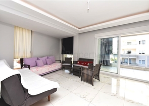 Просторная квартира 1+1 в районе Махмутлар