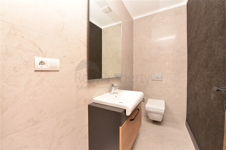 Офисное помещение в современном комплексе