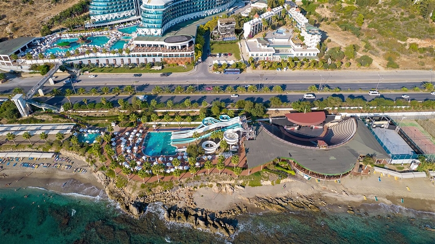 Проект виллы в районе Турклер в 150 м от моря