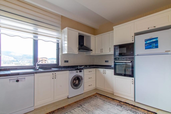 Пентхаус 2+1 с мебелью в 400 м от пляжа Каргыджак