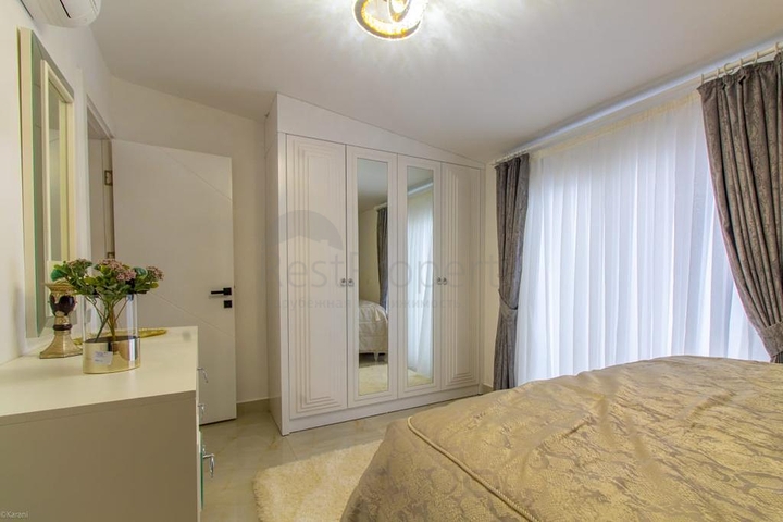 Пентхаус 2+1 с мебелью в 400 м от пляжа Каргыджак