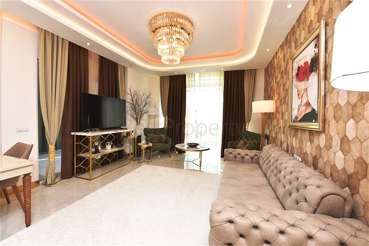 Шикарная квартира планировкой 2+1 в самом популярном комплексе района Махмутлар