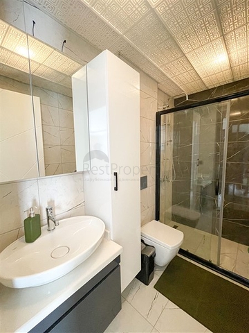 Квартира планировкой 2+1 в центре Алании