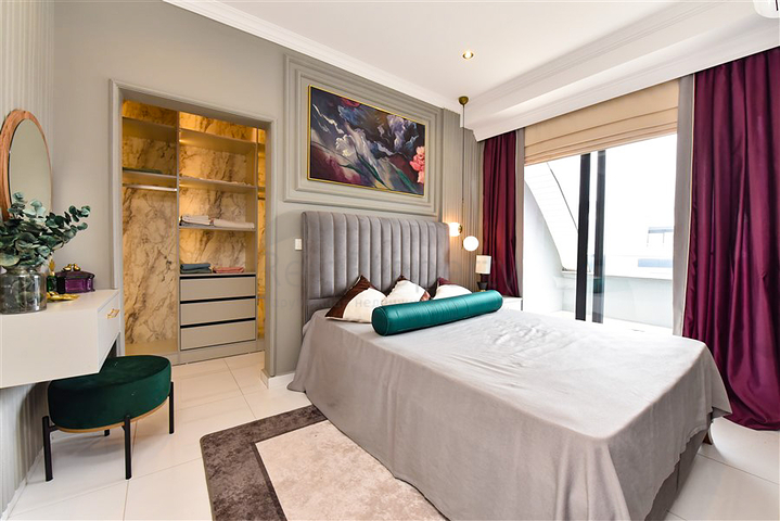 Меблированный пентхаус в европейском районе Оба