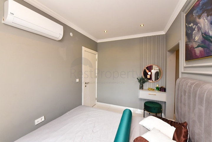 Меблированный пентхаус в европейском районе Оба