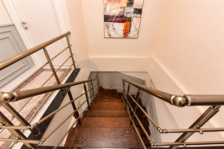 Меблированный пентхаус в европейском районе Оба