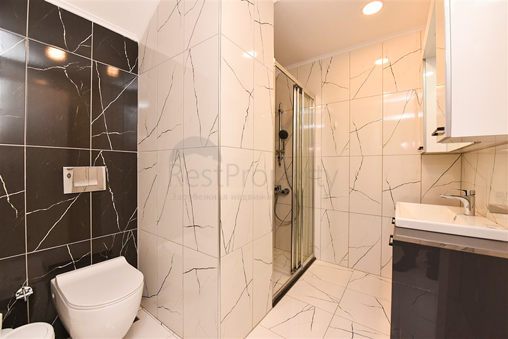 Меблированный пентхаус в европейском районе Оба