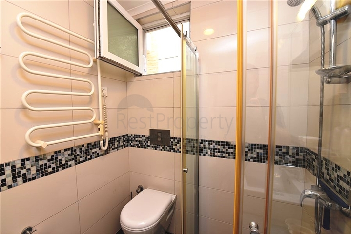 Большая трехкомнатная квартира в жилом комплексе класса люкс в Конаклы