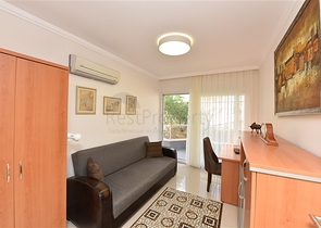 Большая трехкомнатная квартира в жилом комплексе класса люкс в Конаклы