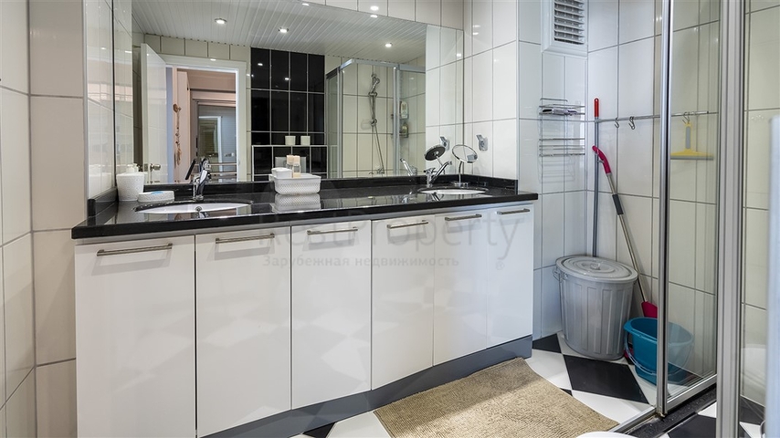 Квартира 4+1 на первой линии с возможностью получения гражданства 