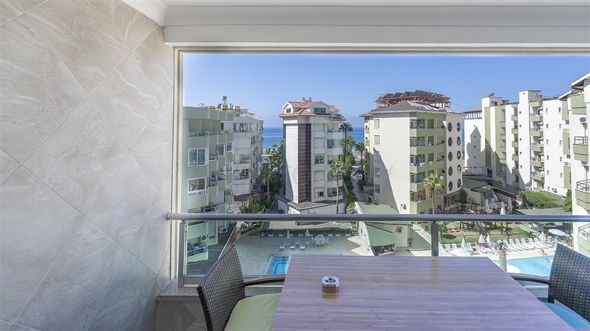 Квартира 4+1 на первой линии с возможностью получения гражданства 