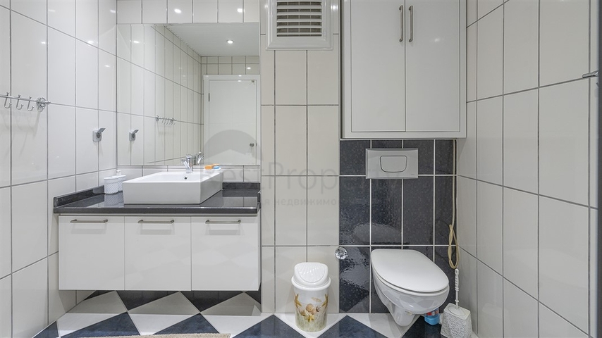 Квартира 4+1 на первой линии с возможностью получения гражданства 