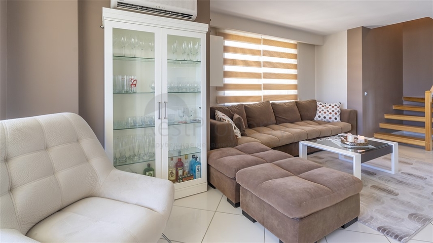 Квартира 4+1 на первой линии с возможностью получения гражданства 