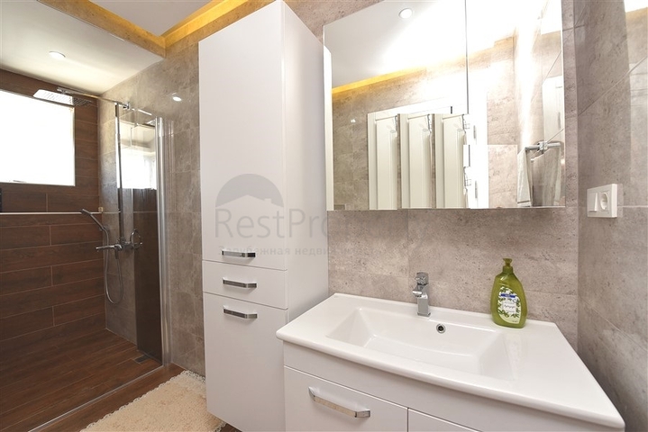 Пентхаус 4+1 с открытым видом на море и Аланийскую крепость