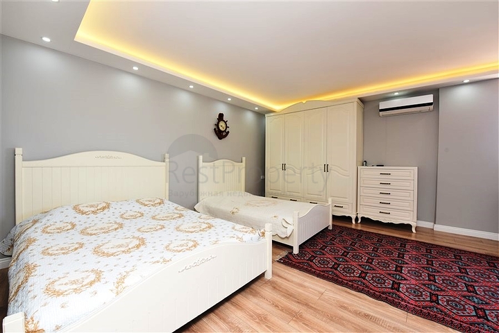 Пентхаус 4+1 с открытым видом на море и Аланийскую крепость