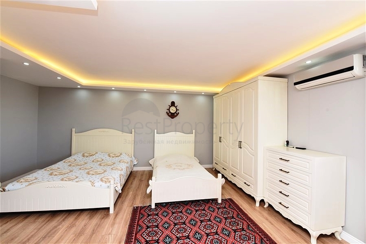 Пентхаус 4+1 с открытым видом на море и Аланийскую крепость