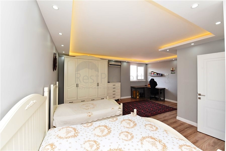 Пентхаус 4+1 с открытым видом на море и Аланийскую крепость