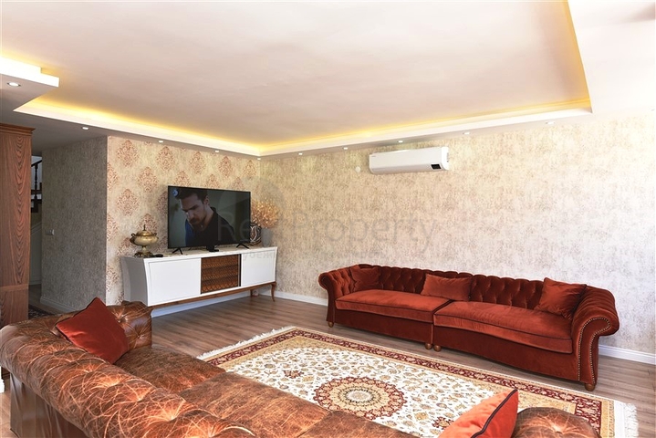 Пентхаус 4+1 с открытым видом на море и Аланийскую крепость