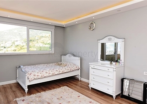 Пентхаус 4+1 с открытым видом на море и Аланийскую крепость