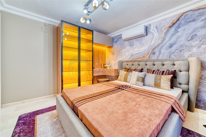 Меблированная вилла 4+1 в центре Алании