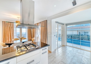 Меблированная вилла 4+1 в центре Алании