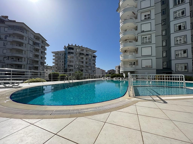 Пентхаус 4+2 в районе Тосмур