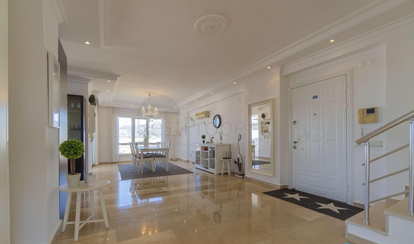 Пентхаус 4+2 в районе Тосмур