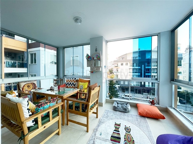 Трехкомнатная квартира в Тосмур