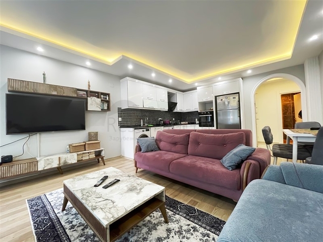 Трехкомнатная квартира в Тосмур