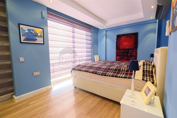 Вилла 4+1 с потрясающими видовыми характеристиками и бассейном