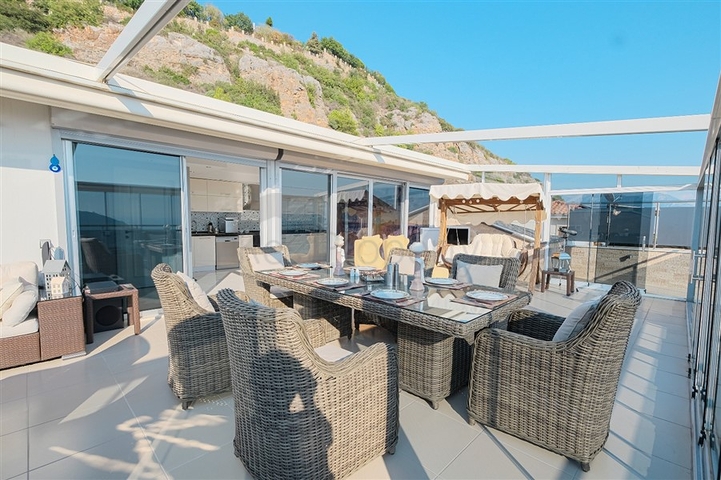 Вилла 4+1 с потрясающими видовыми характеристиками и бассейном