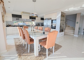 Вилла 4+1 с потрясающими видовыми характеристиками и бассейном