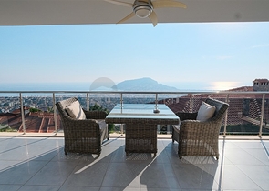 Вилла 4+1 с потрясающими видовыми характеристиками и бассейном