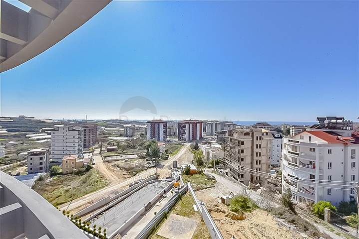 Двухкомнатная квартира с панорамным видом в Авсалларе