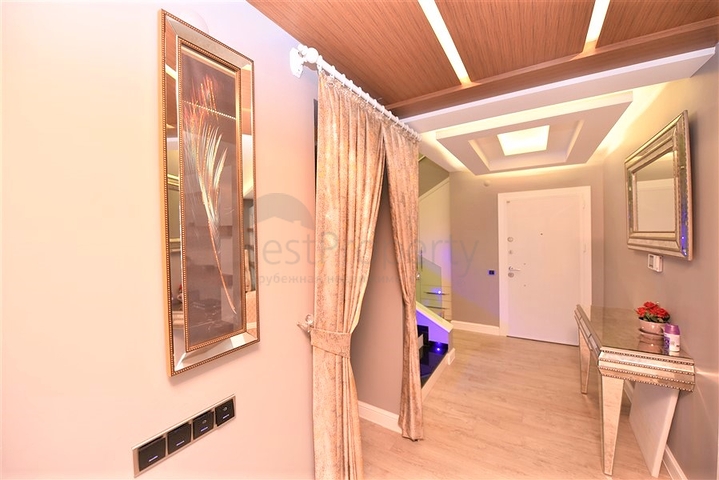 Пентхаус 3+1 в районе Оба 