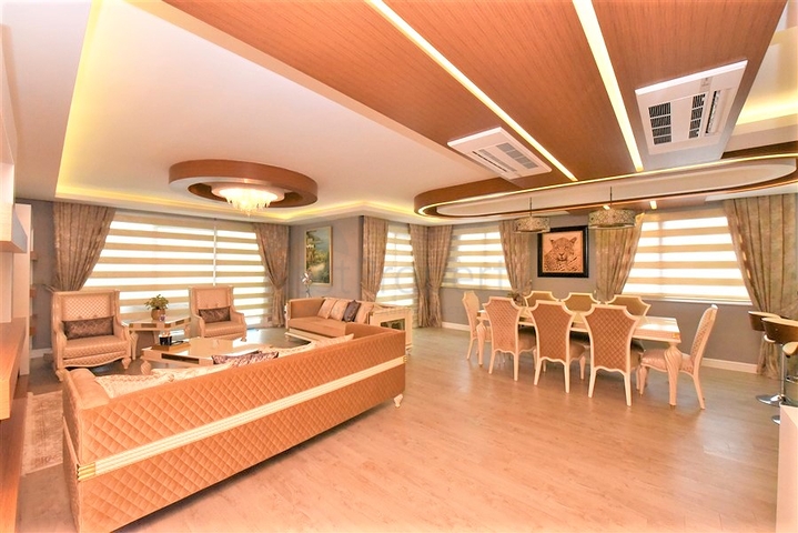 Пентхаус 3+1 в районе Оба 