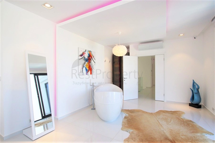 Шикарная вилла планировкой 4+1 с новой мебелью в современном стиле 