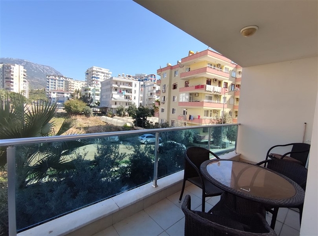 Квартира 1+1 в районе Махмутлар