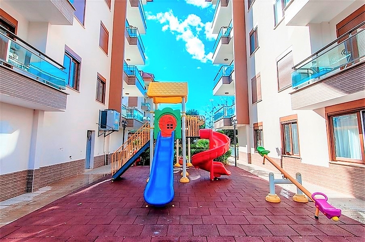 Двухуровневая квартира 4+1 в Кестель