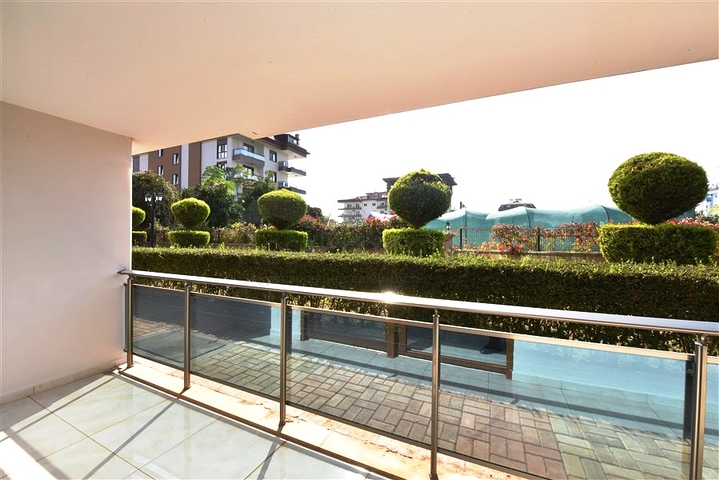 Двухуровневая квартира 4+1 в Кестель