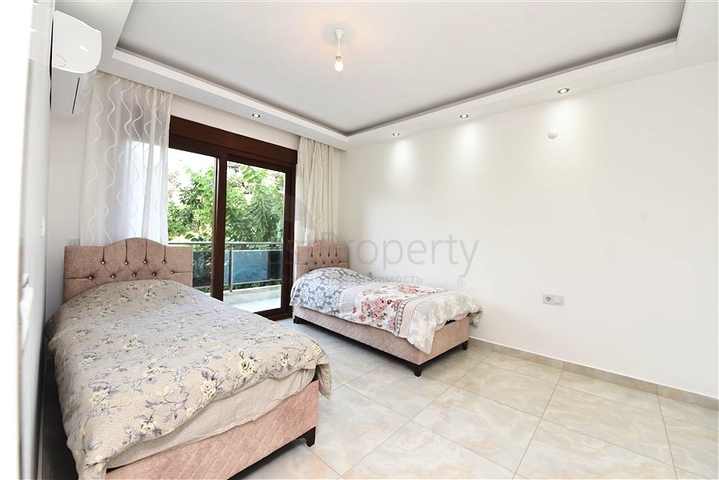 Двухуровневая квартира 4+1 в Кестель