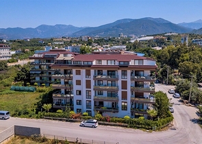 Двухуровневая квартира 4+1 в Кестель