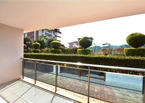 Двухуровневая квартира 4+1 в Кестель