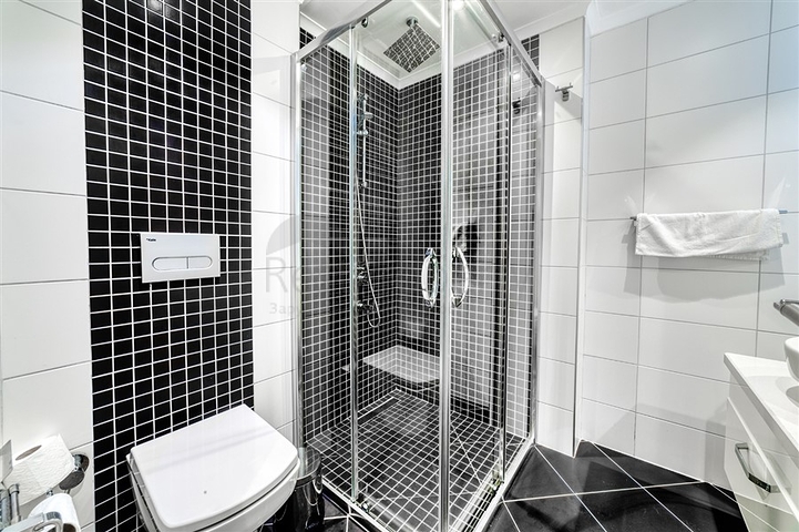 Просторные апартаменты 3+1 в районе Джикджилли