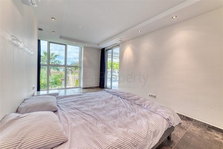 Просторные апартаменты 3+1 в районе Джикджилли