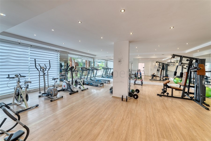 Просторные апартаменты 3+1 в районе Джикджилли