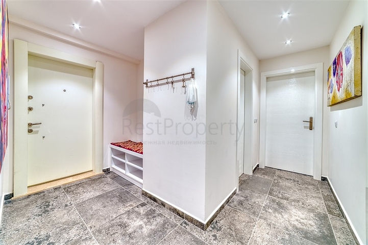 Просторные апартаменты 3+1 в районе Джикджилли