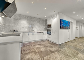 Просторные апартаменты 3+1 в районе Джикджилли